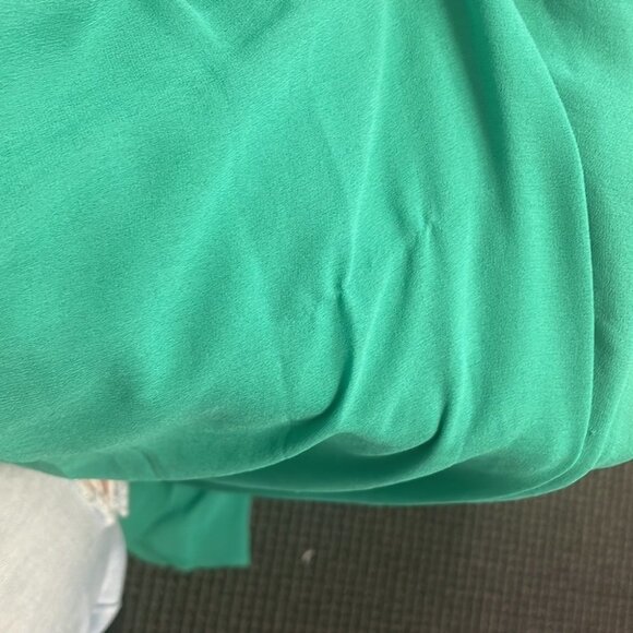 Adelyn Rae Emerald green  pleated surplice neckline high low maxi dress M - Picture 12 of 15